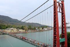 Sanidhya Inn - A Ganges View Hotel