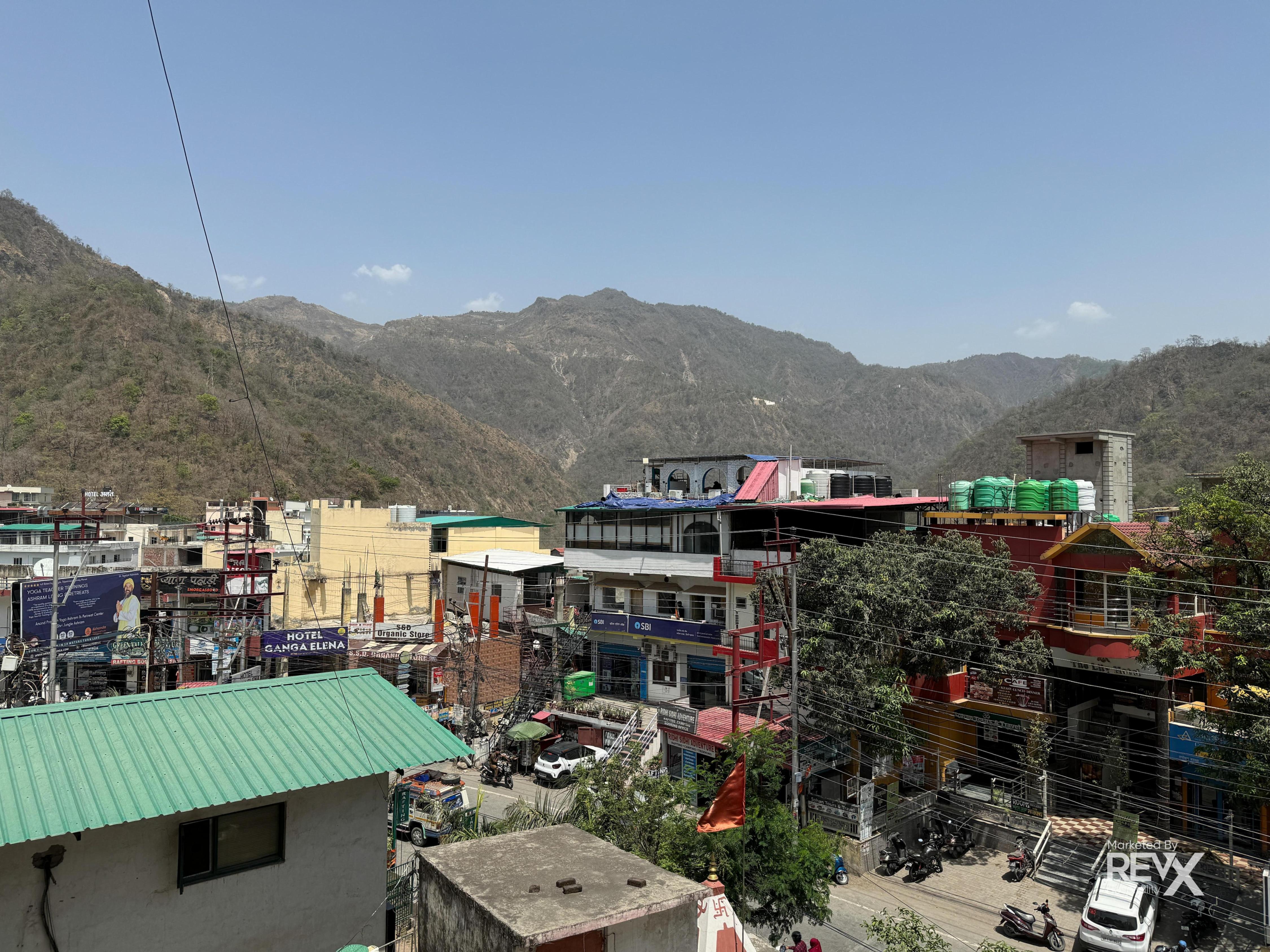 Hotel Shiv Vilas Rishikesh - Tap to explore photos