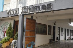 Wind Chimes Hotel 