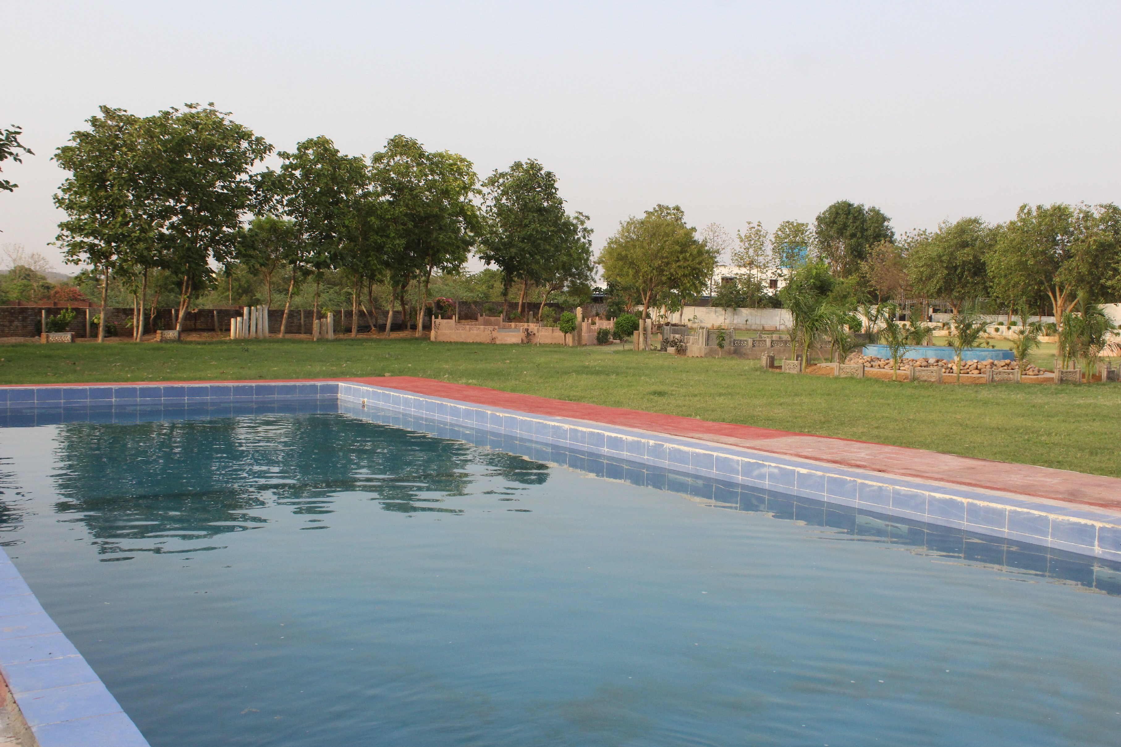 Landmark Resort - Tap to explore photos