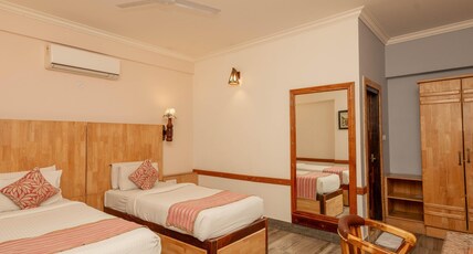 Hotel Presidency Electronic City Room Type - Deluxe Room