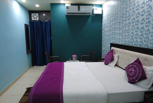 Hotel Devbhoomi Inn