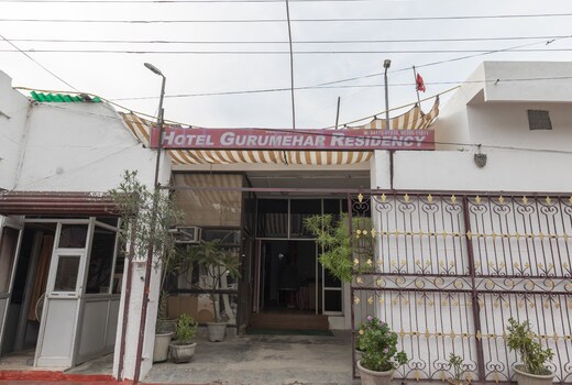 Hotel Gurumehar Residency
