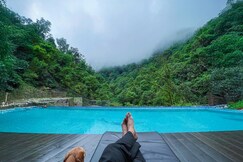 Hill Stream Wellness Resort