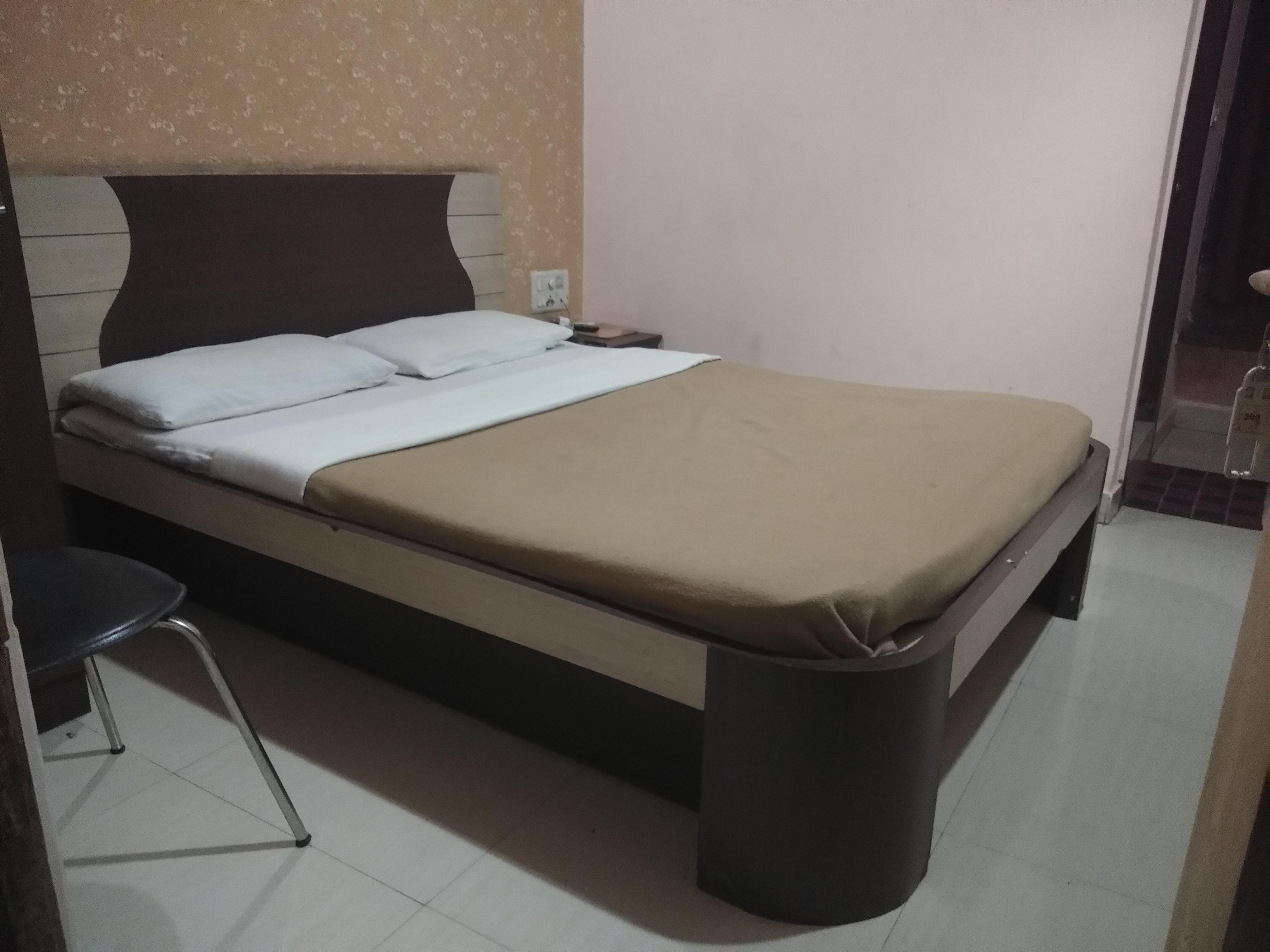 Hotel KC Palace Room Type - ROYAL CLUB AC