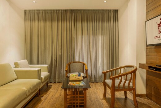 HOTEL KINGS CALICUT