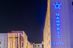 Mantris Hotel