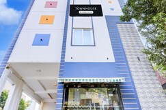 Super Townhouse Chennai Near Airport