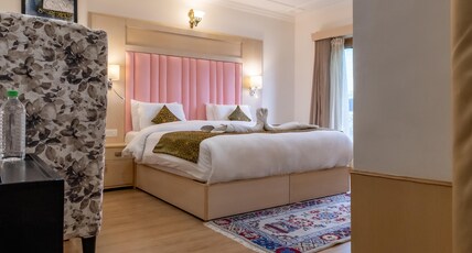 Hotel Sangaylay Palace Room Type - Super Deluxe