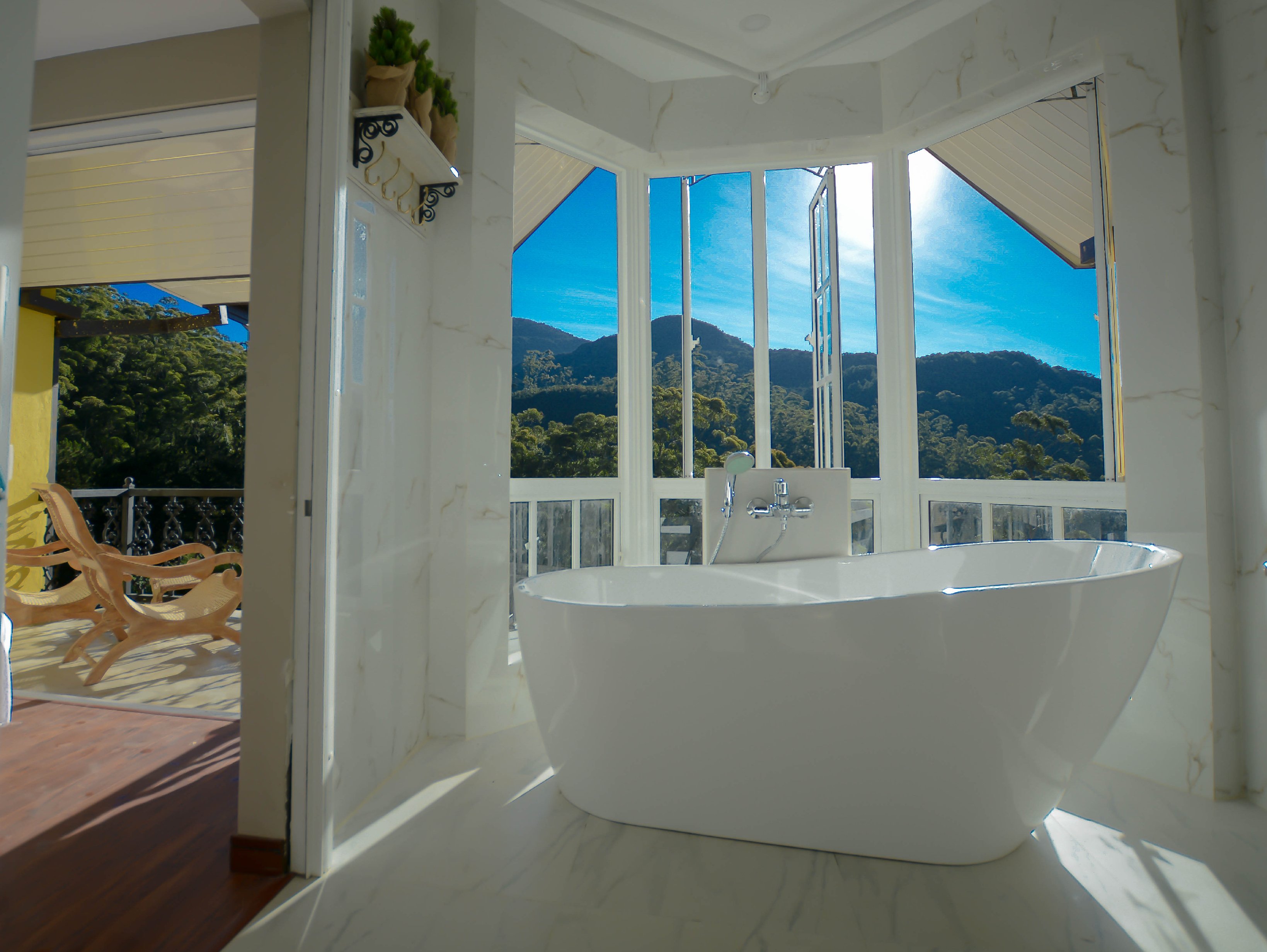 Luxe Wilderness