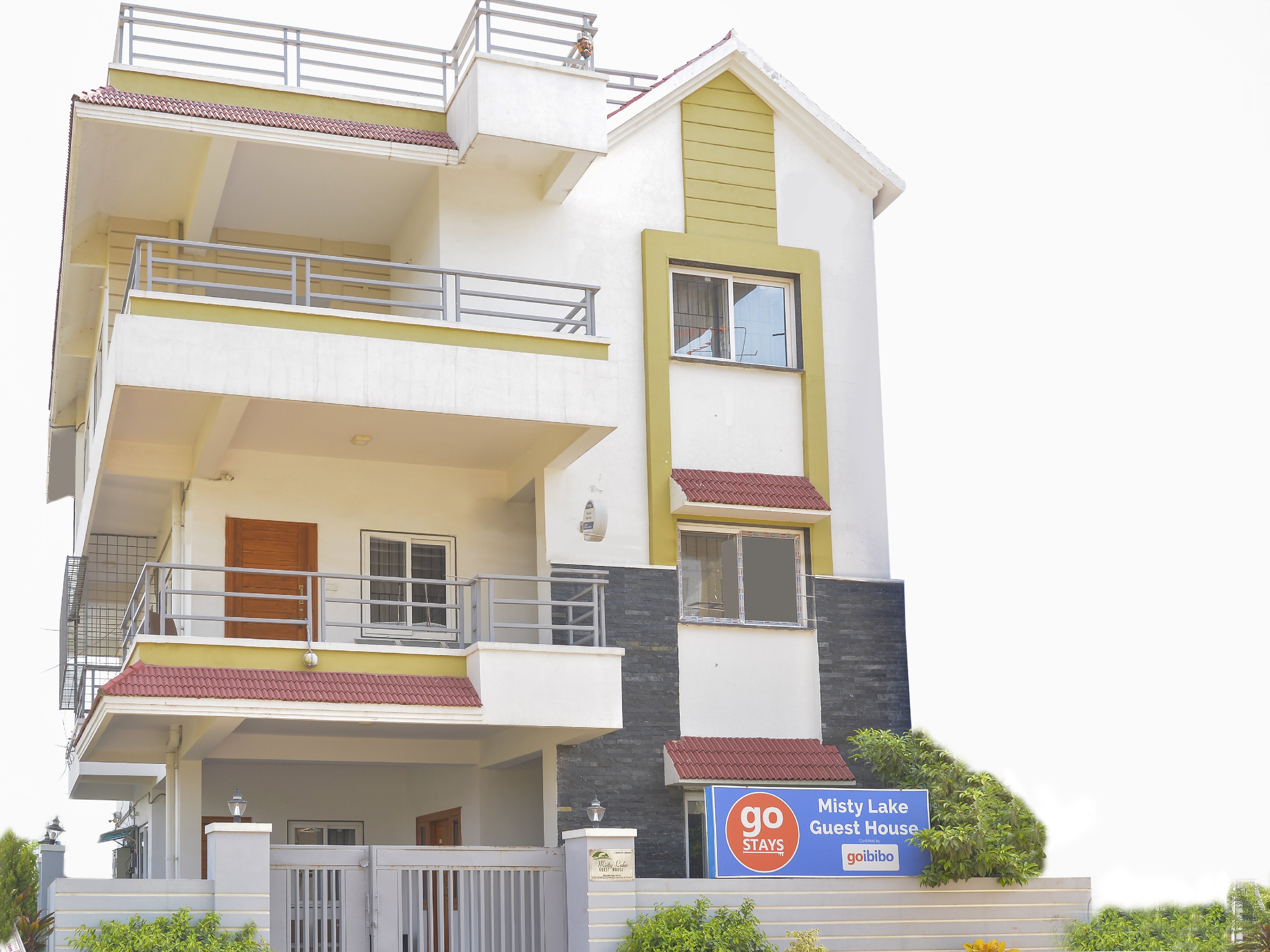 Misty Lake Guest House