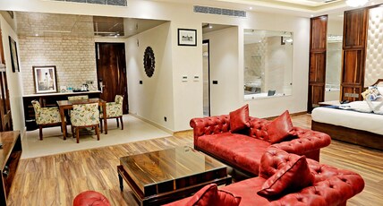 Hotel Vintage Room Type - Passionate Suite with Bathtub
