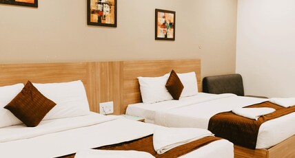 Hotel Shringar Palace Room Type - Suite Room With 2 King Bed