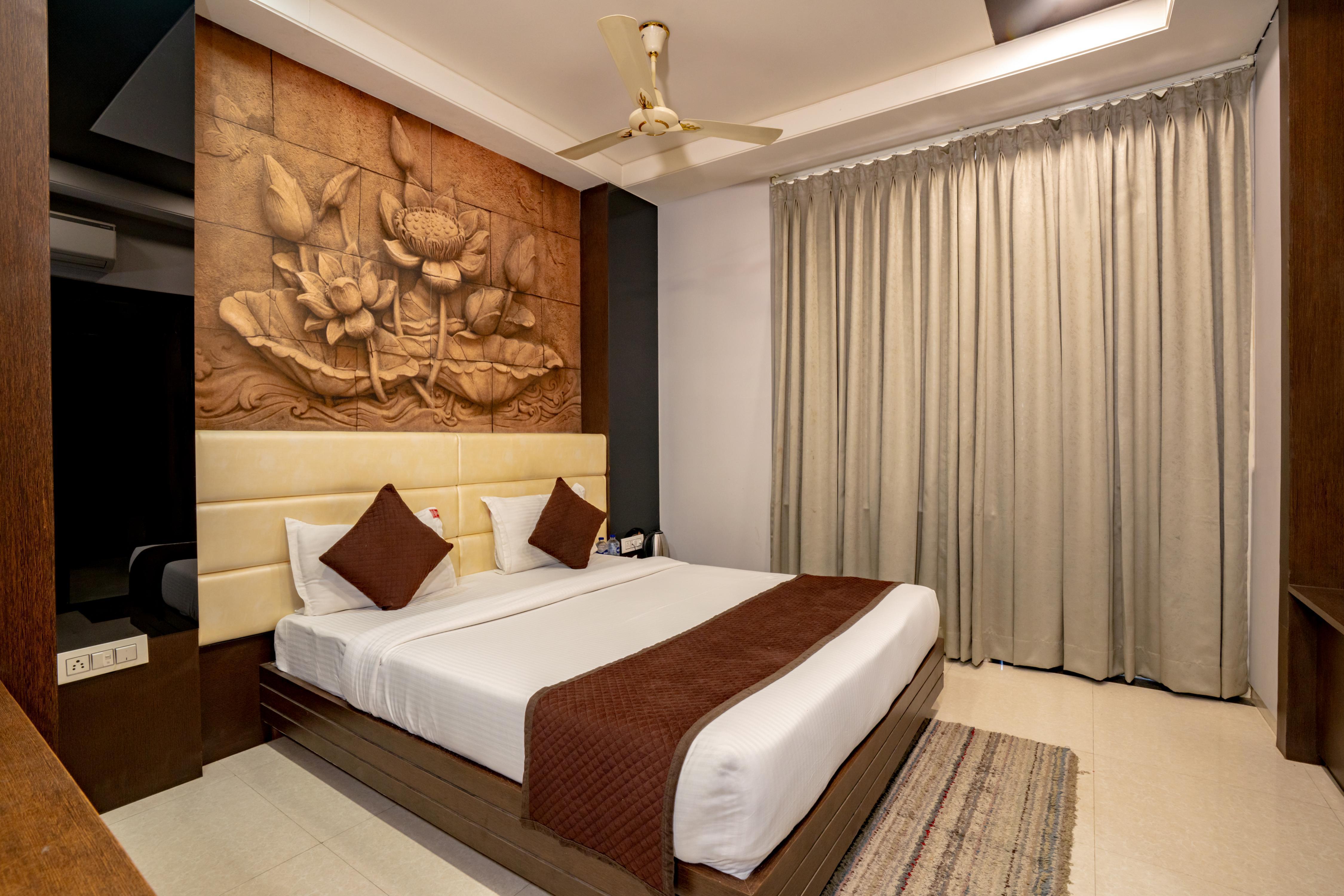 Hotel Sawamani and Restaurant Room Type - Executive Room