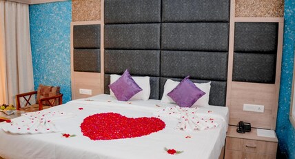 The Lake View Resort Munnar Room Type - Honey Moon Villa