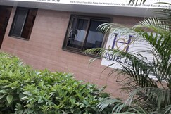 Hotel Alfa Heritage  Near TATA Memorial Hospital and Near Masina Hospital.