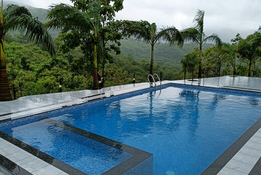 Raanjan Hills Resort