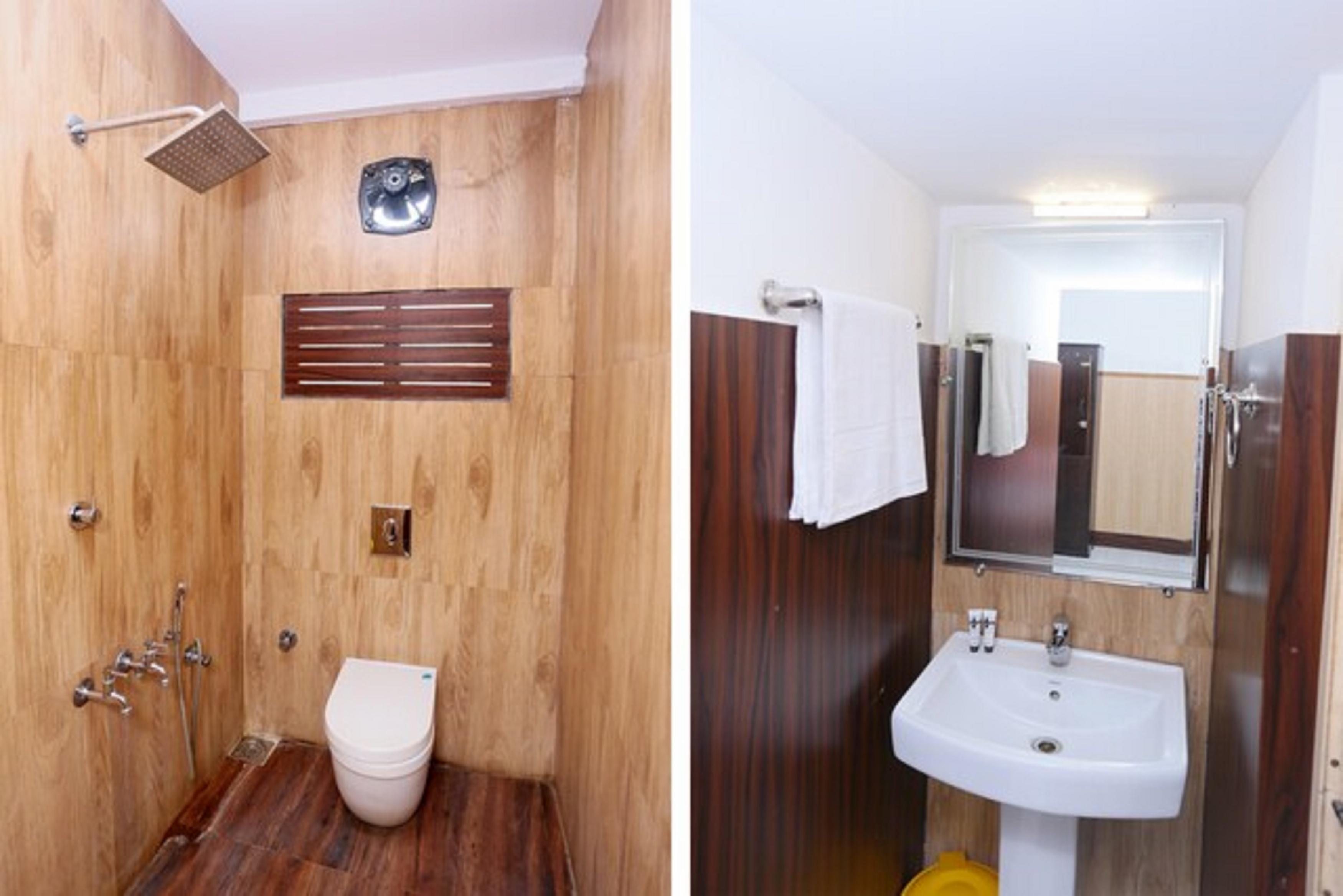 Annapoorna Rooms and Service - Tap to explore photos