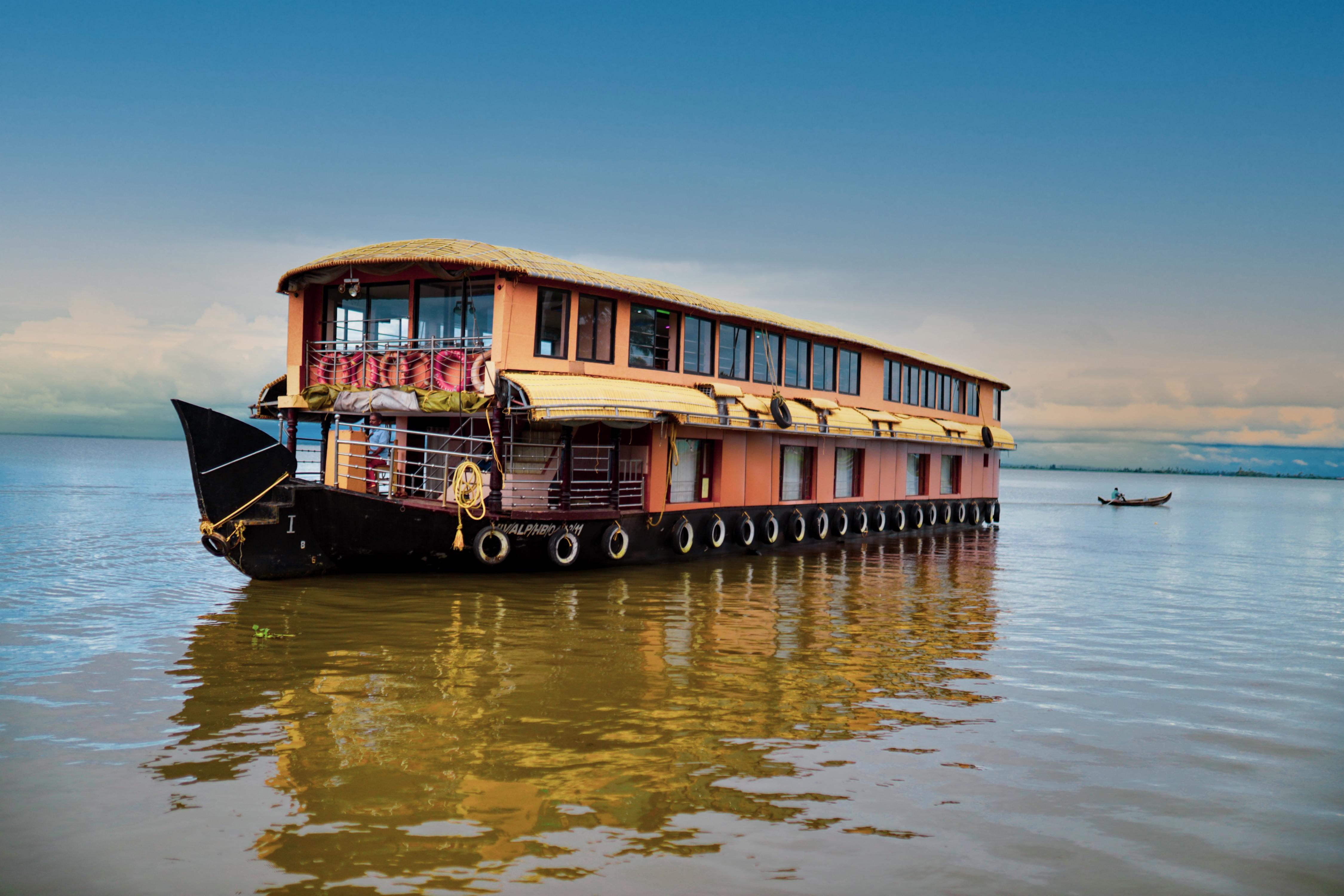 Symphony Houseboats Room Type - ADay Cruise without room Checkin 1pm to Checkout 5:30pm same day ,Veg Symphony Houseboats Room Type - ADay Cruise without room Checkin 1pm to Checkout 5:30pm same day ,Veg