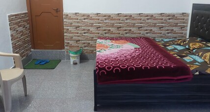 Paradise Homestay | Rooms & Caretaker Room Type - Deluxe Room 2