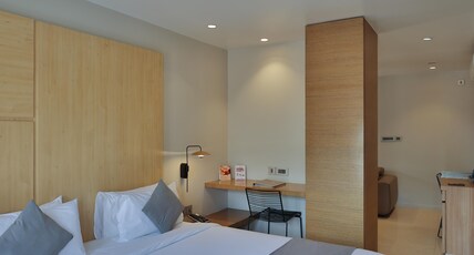 The Ornate Room Type - Elegant Suite with Work Desk