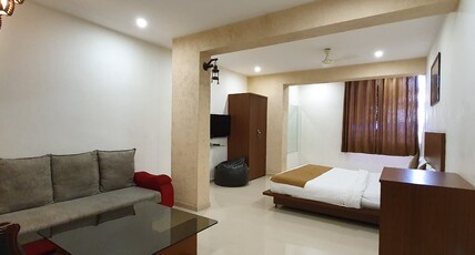 Hotel Montana NX Room Type - Road Facing Family Room