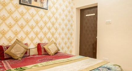 Hotel Chouhan Palace Room Type - Basic Room Hotel Chouhan Palace Room Type - Basic Room