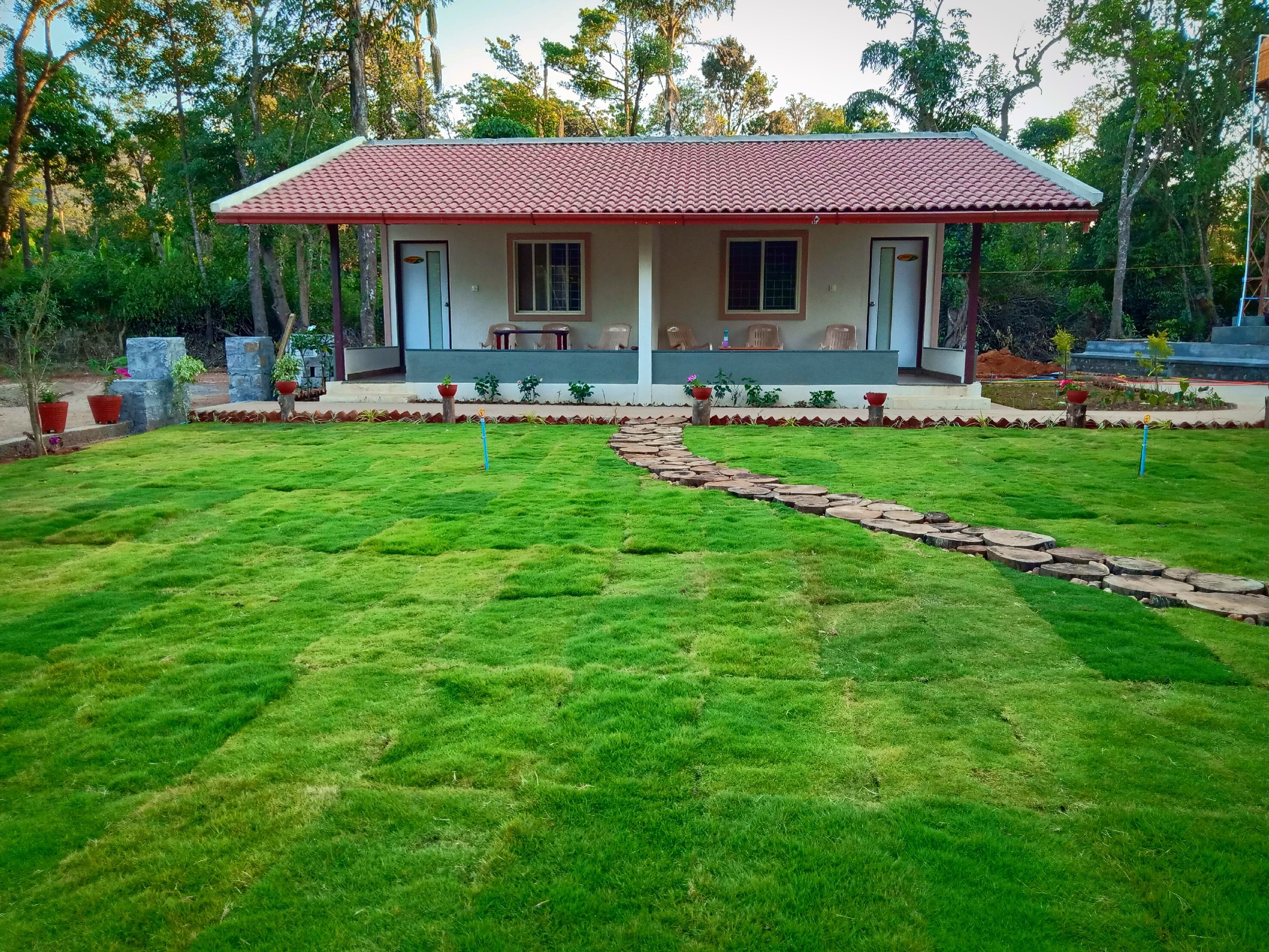 Cardamom Grove Home Stay - Tap to explore photos