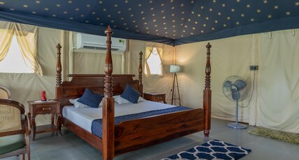 Dera Baghdarrah Nature Retreat Room Type - Deluxe AC tent