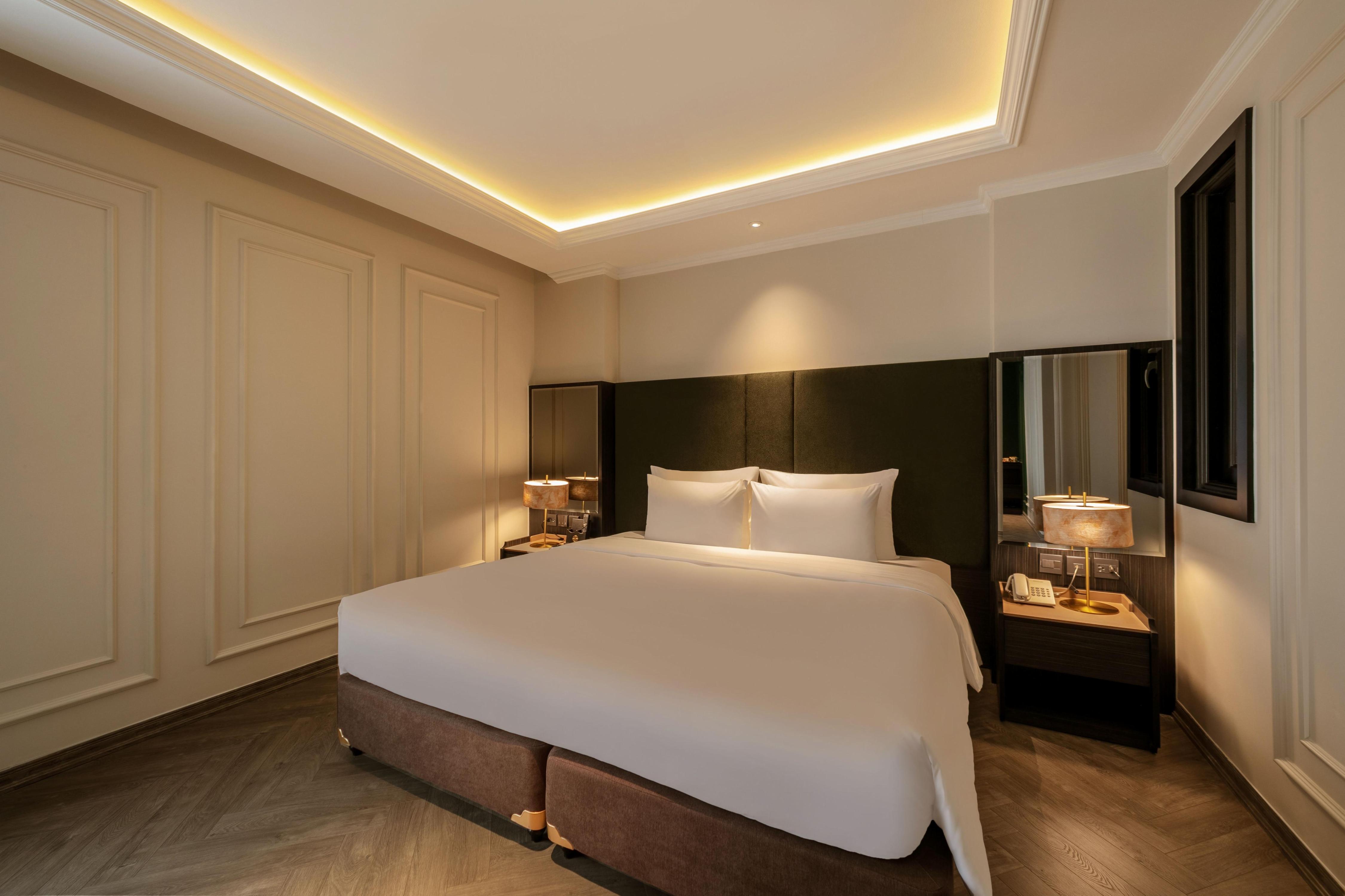 Champton Hanoi Hotel Room Type - Premier Suite Double or Twin -Terrace -City View Champton Hanoi Hotel Room Type - Premier Suite Double or Twin -Terrace -City View