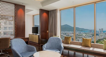 Hilton Da Nang Room Type - King One Bedroom Suite Ocean View
