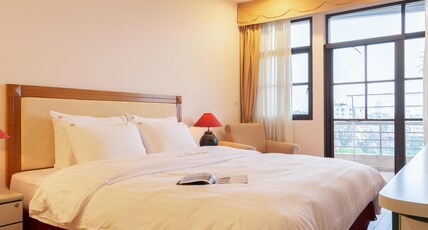 Oriental Palace Apartment Hanoi Room Type - Deluxe Studio room with Breakfast Oriental Palace Apartment Hanoi Room Type - Deluxe Studio room with Breakfast
