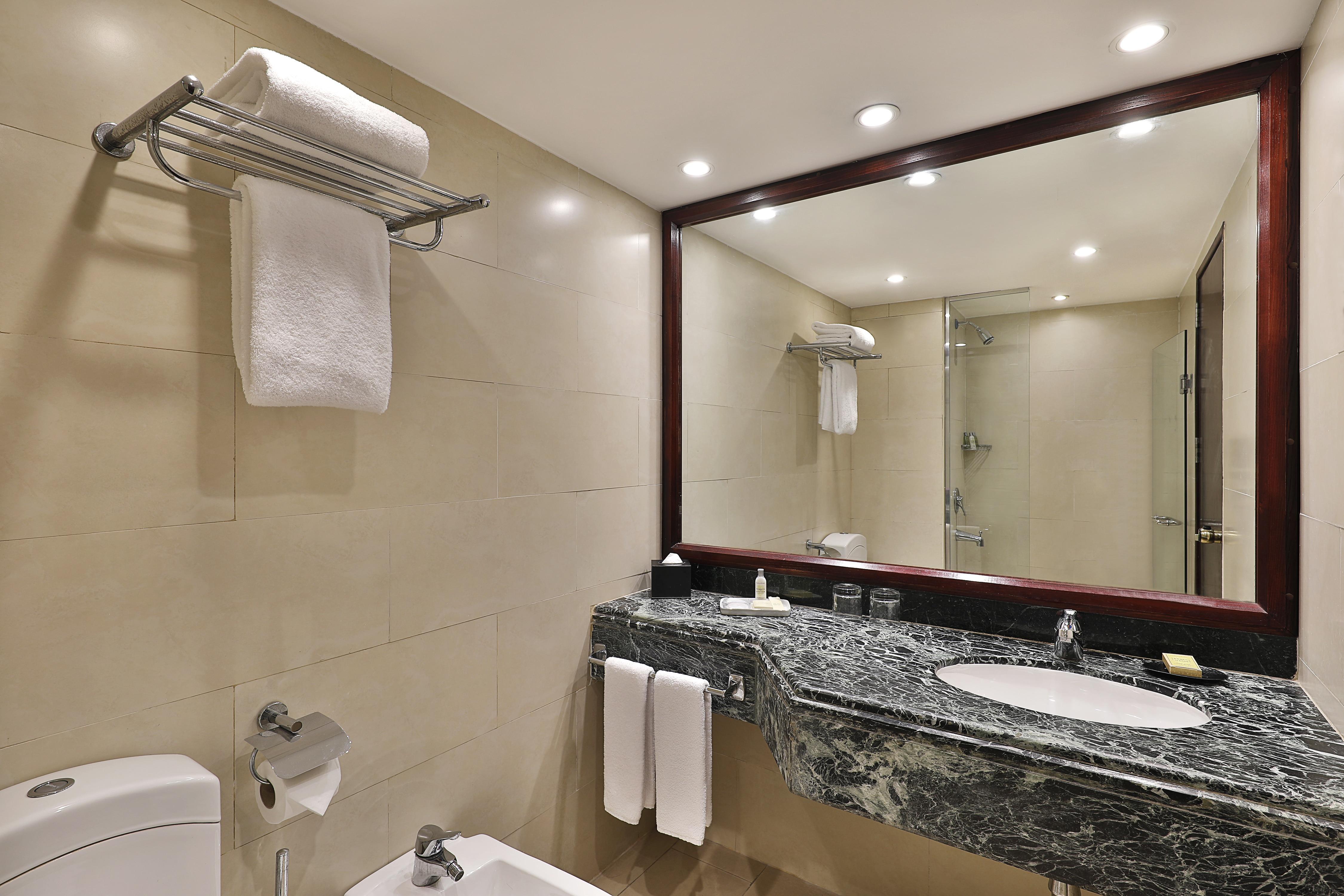 Hilton Cairo Heliopolis Room Type - FAMILY 2-CN BEDROOM PV
