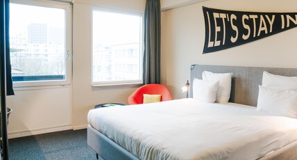 The Social Hub The Hague Room Type - Executive Queen Room The Social Hub The Hague Room Type - Executive Queen Room