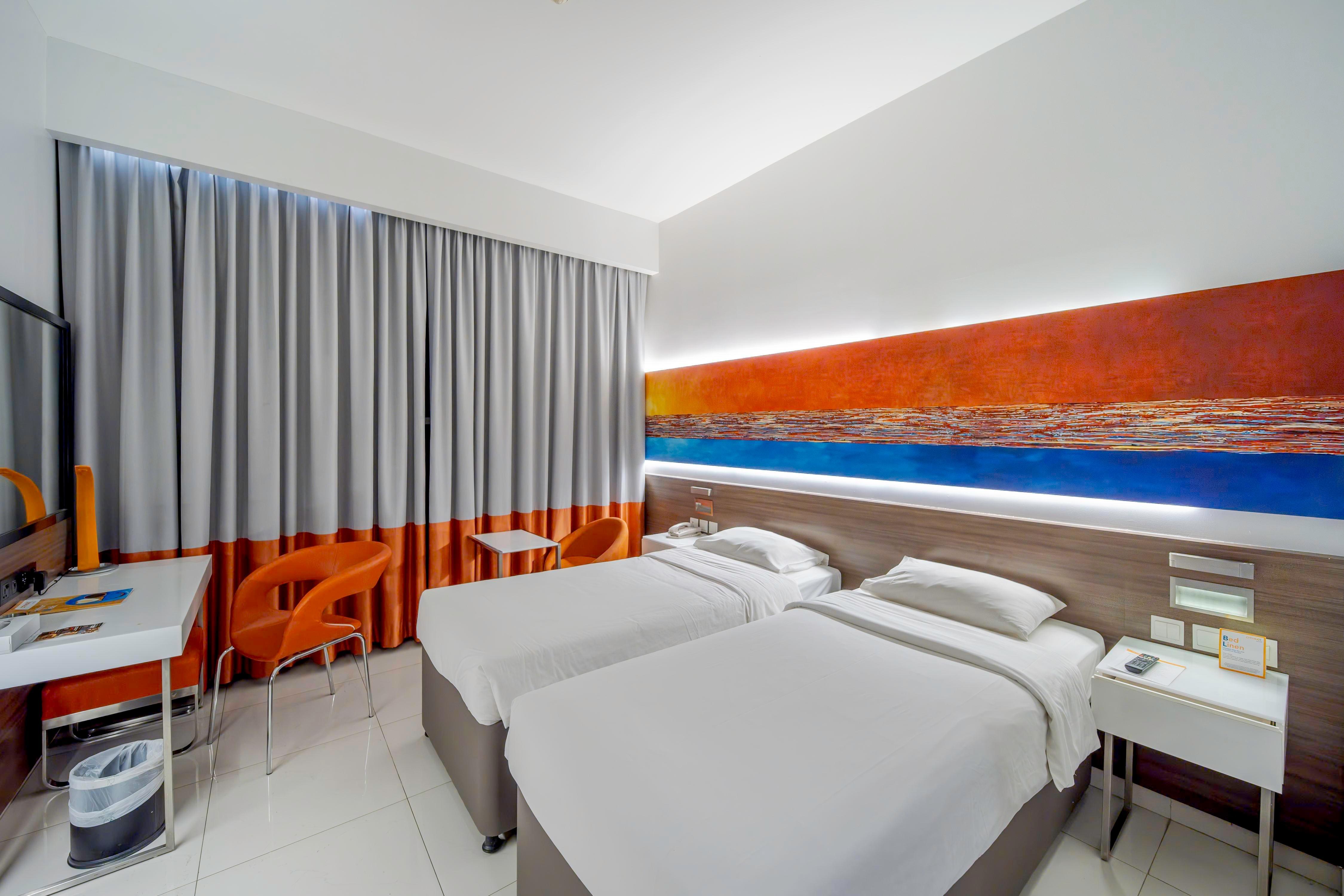 Citymax Hotel Ras Al Khaimah - Tap to explore photos