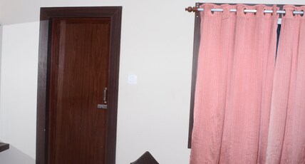 PP Palace Room Type - Deluxe AC room