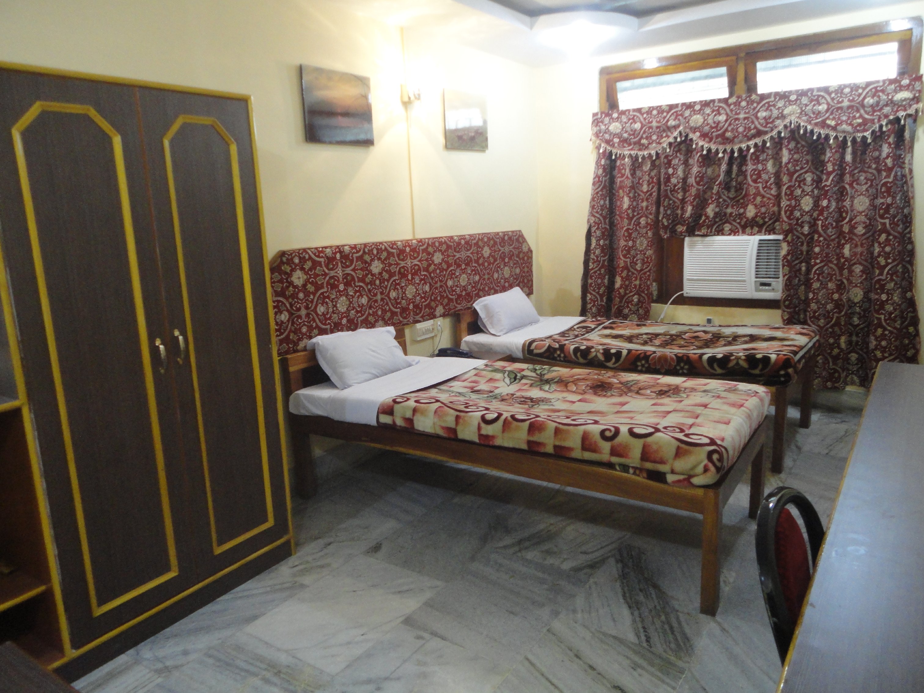 Nambor Guest House