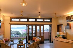 River Breeze Home.....A Comfort Stay