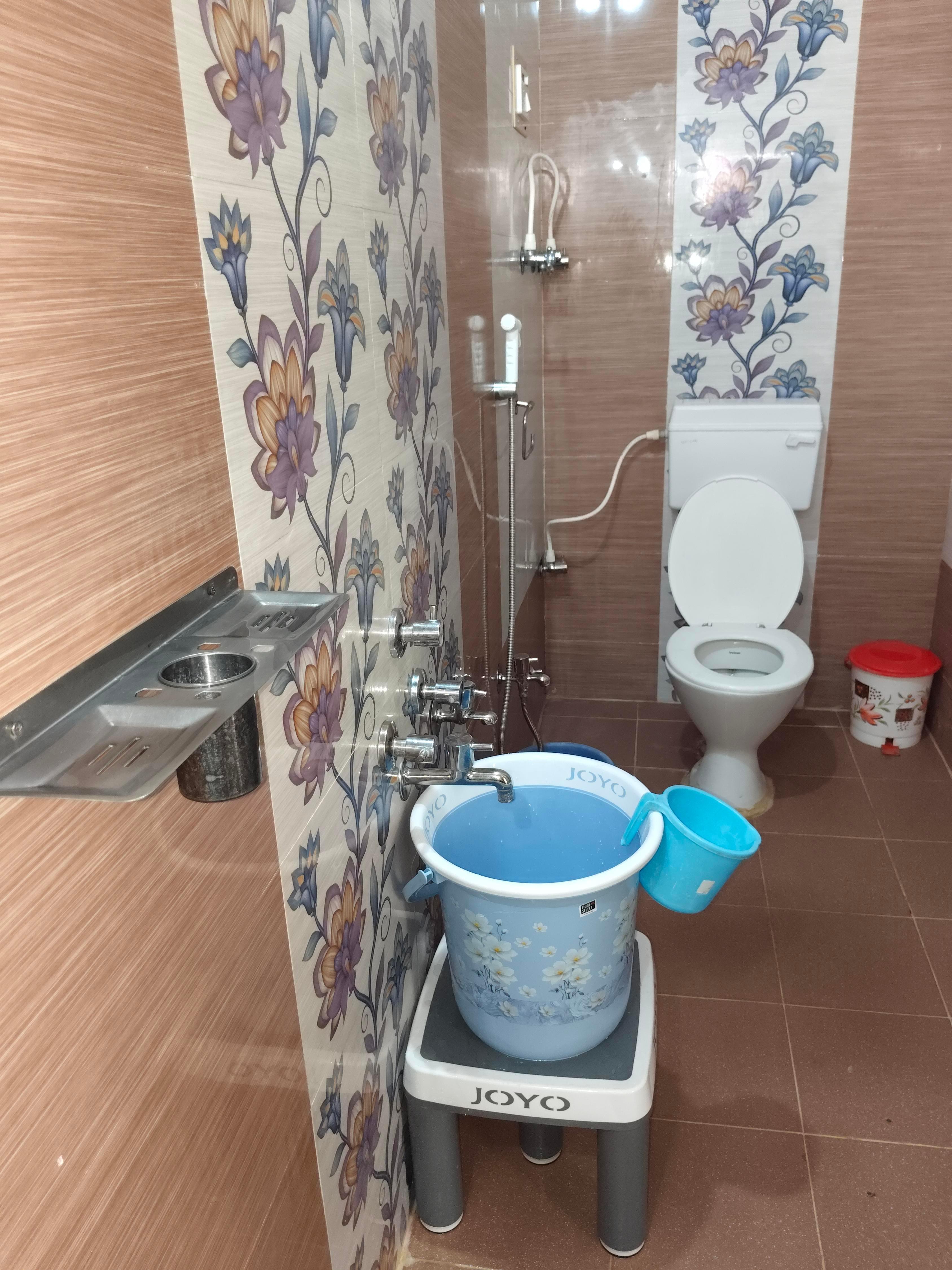Vinayaka Homestay | Rooms & Wi-Fi - Tap to explore photos