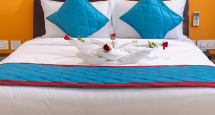 Suraksha Stay Brookfield Room Type - Deluxe Room