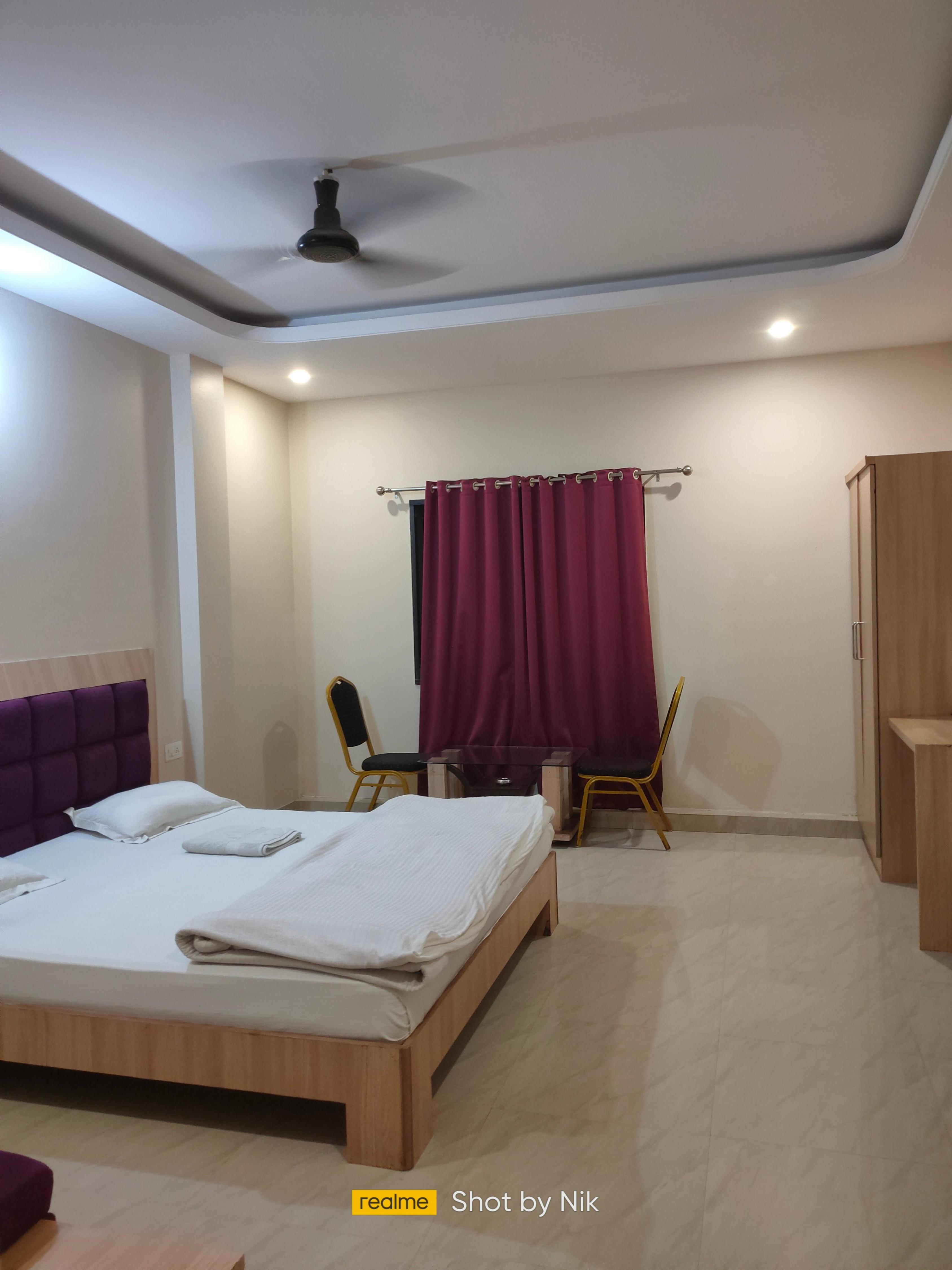 HOTEL BANDHAN PALACE - Tap to explore photos