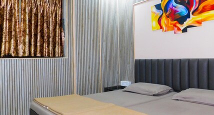 Hotel Nest In Room Type - Double Bedded Ac Room