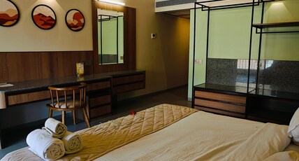 Touchwood Bliss Igatpuri Room Type - Amora Super Premium Couple Room