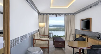 DoubleTree by Hilton Goa - Panaji Room Type - Deluxe Suite River View with Balcony 