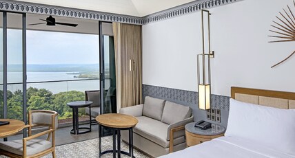 DoubleTree by Hilton Goa - Panaji Room Type - King Executive River View with Balcony 