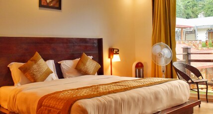 La Niwasa By Vatsam Hotels & Resorts(In House parking) Room Type - Executive (Hill View) La Niwasa By Vatsam Hotels & Resorts(In House parking) Room Type - Executive (Hill View)