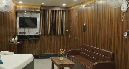 Maa Tara Hotel Room Type - Super Deluxe Maa Tara Hotel Room Type - Super Deluxe