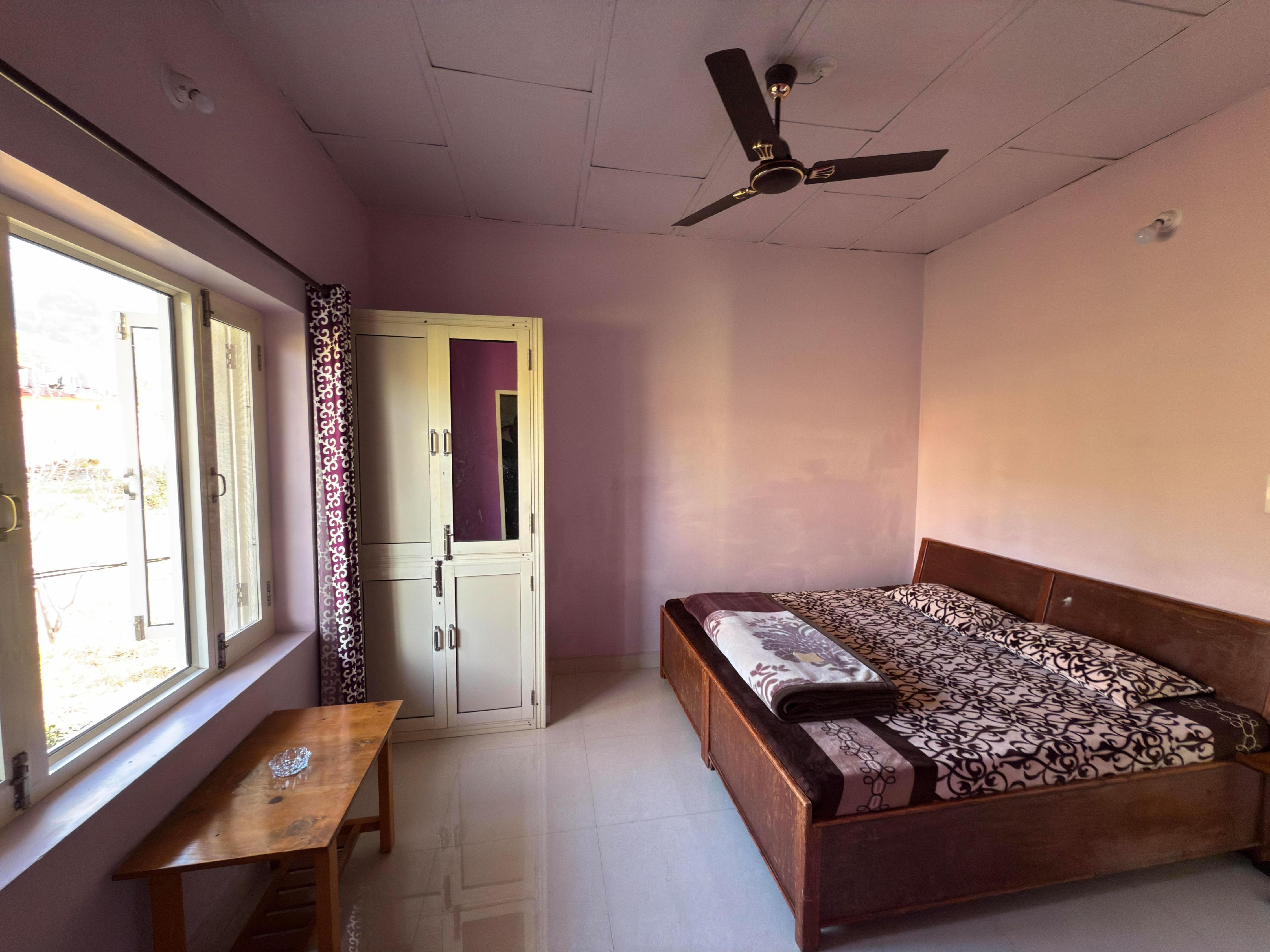 Madhav Kunj Homestay - Tap to explore photos