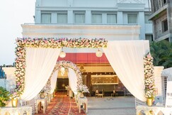 HOTEL OPULENCE KALINGA