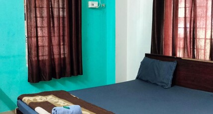 Suhana Homestay (Rehman Hospital 2 minutes,  Pratiksha and GNRC Hospital 5 minutes) Room Type - standard Non ac room